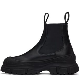 Sofie D'Hoore Fabulous Black Leather Boot